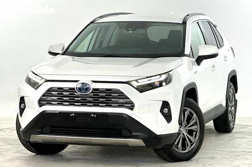 White 2022 Toyota RAV4 SUV GXL F