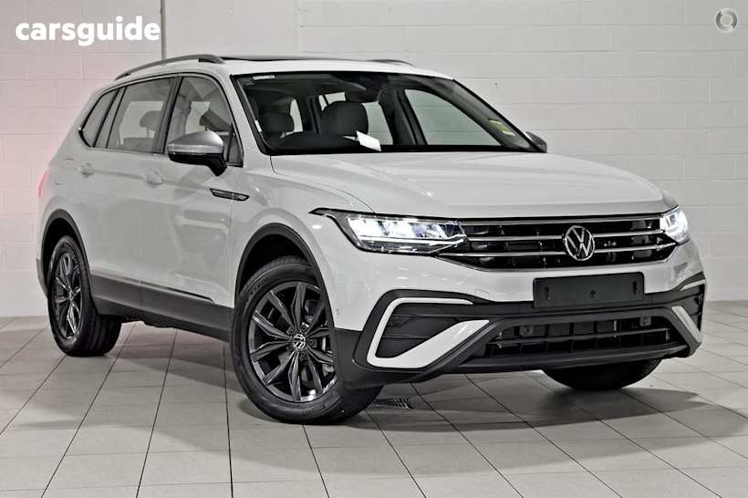White 2024 Volkswagen Tiguan SUV 132TSI LIFE ALLSPACE 4WD
