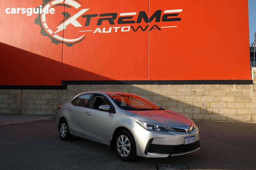 Silver 2017 Toyota Corolla Sedan Ascent