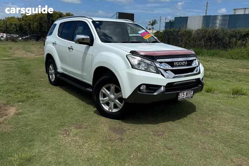 White 2015 Isuzu MU-X SUV LS-T 4X4