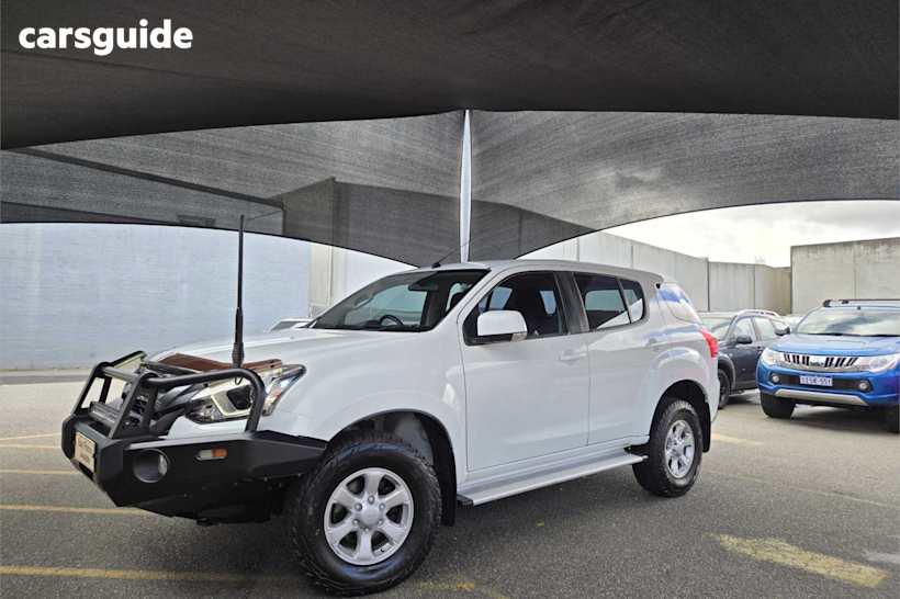 White 2019 Isuzu MU-X SUV LS-M 4X4