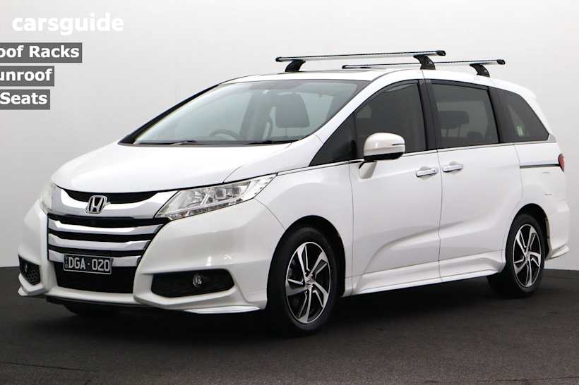 White 2016 Honda Odyssey OtherCar VTI-L F