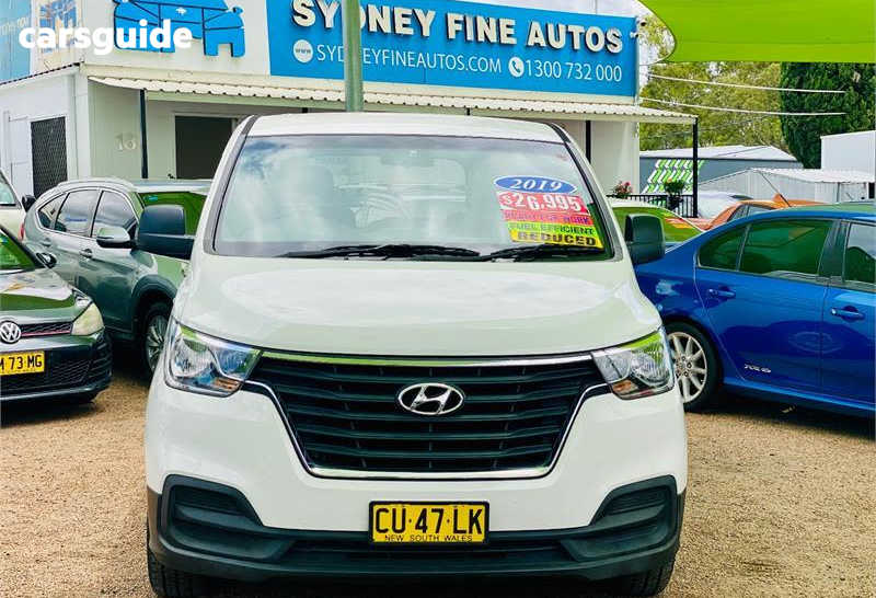 White 2019 Hyundai Iload Van 3S Liftback