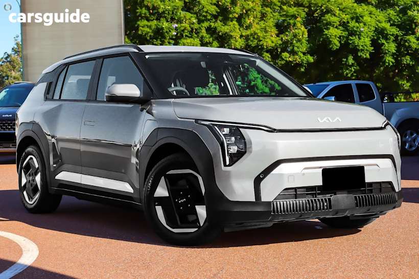 Grey 2025 Kia Ev3 SUV AIR LONG RANGE F