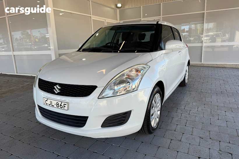 White 2012 Suzuki Swift Hatch GL F