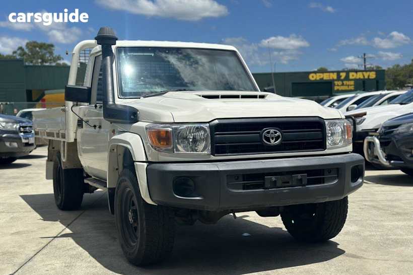 White 2019 Toyota Landcruiser Cab Chassis Gx (4X4)