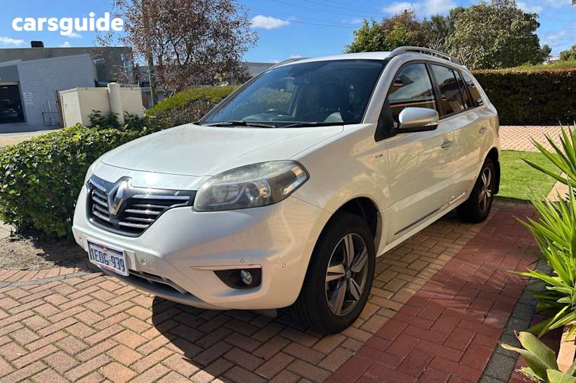 White 2014 Renault Koleos Wagon Bose Se (4X2)