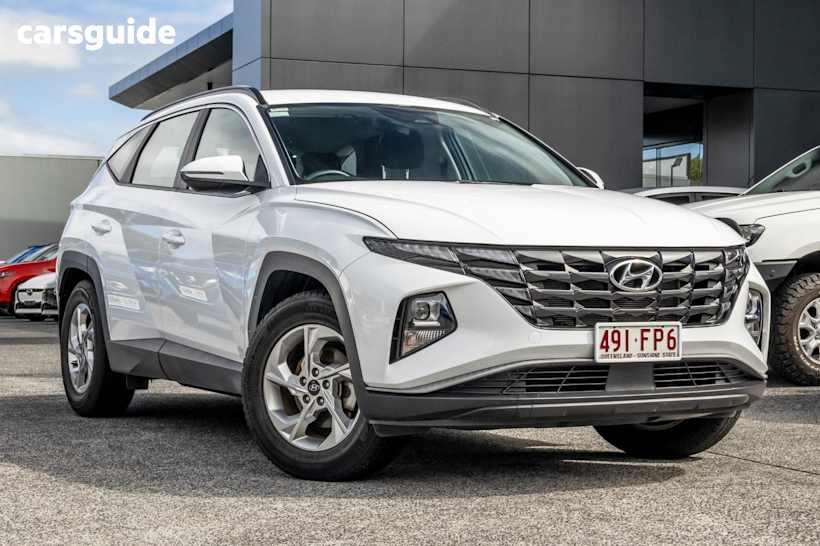 White 2022 Hyundai Tucson Wagon (Fwd)