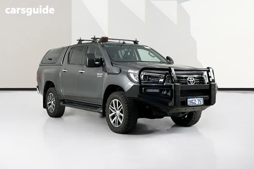 Grey 2018 Toyota Hilux Dual Cab Utility Sr5 (4X4)