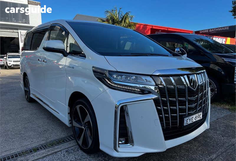 White 2017 Toyota Alphard SUV HYBRID