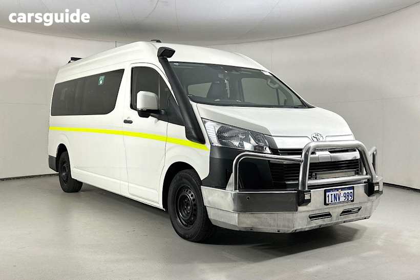 White 2021 Toyota HiAce Bus Slwb Commuter (12 Seats)