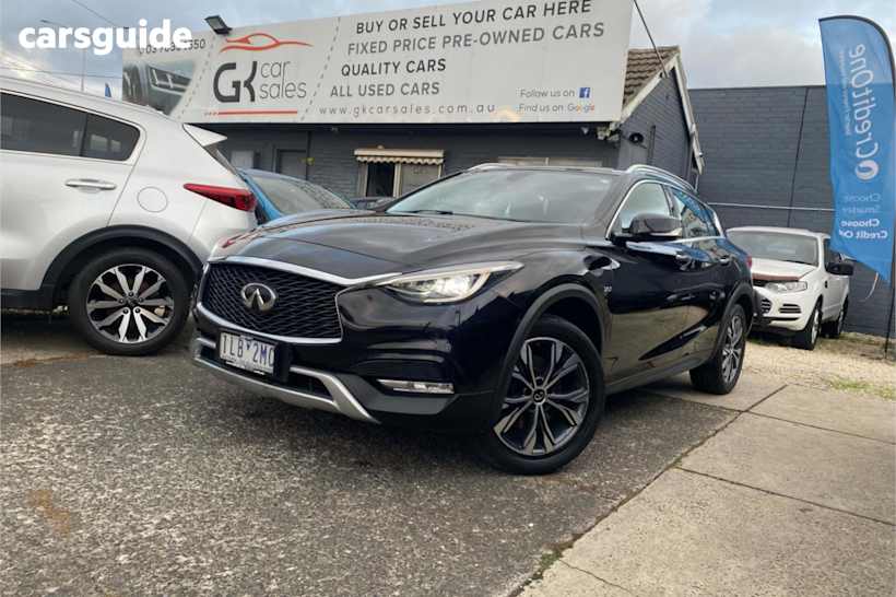 Black 2017 Infiniti QX30 SUV PREMIUM 4X4