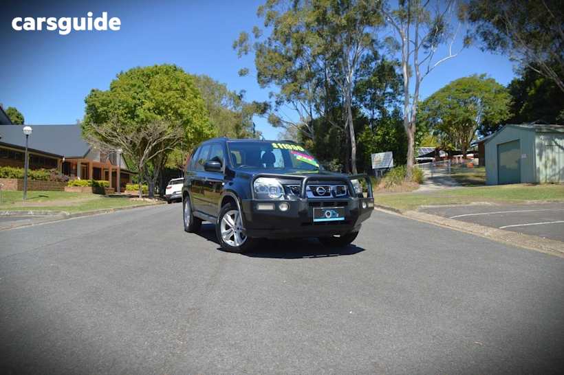 Black 2013 Nissan X-Trail SUV ST 4X4