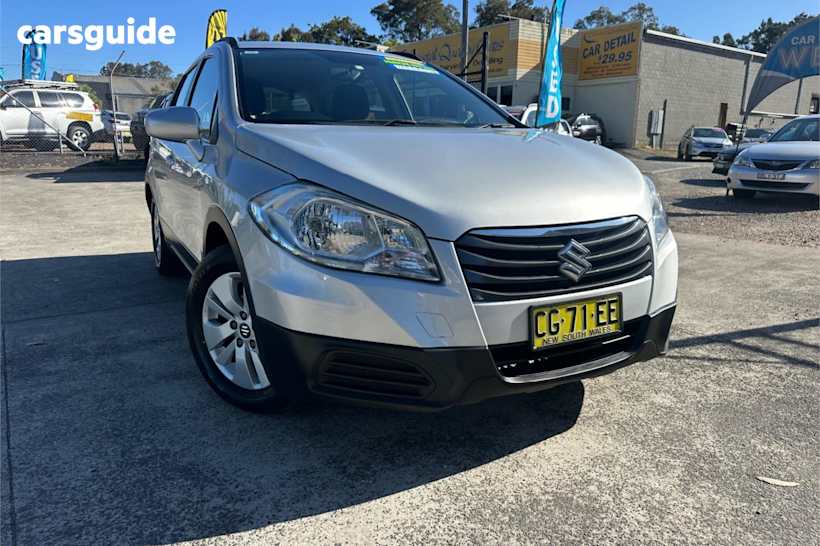 Silver 2015 Suzuki S-Cross Wagon Gl (4X2)