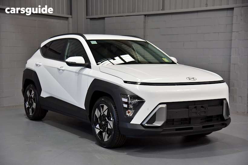 White 2025 Hyundai Kona SUV ELITE F