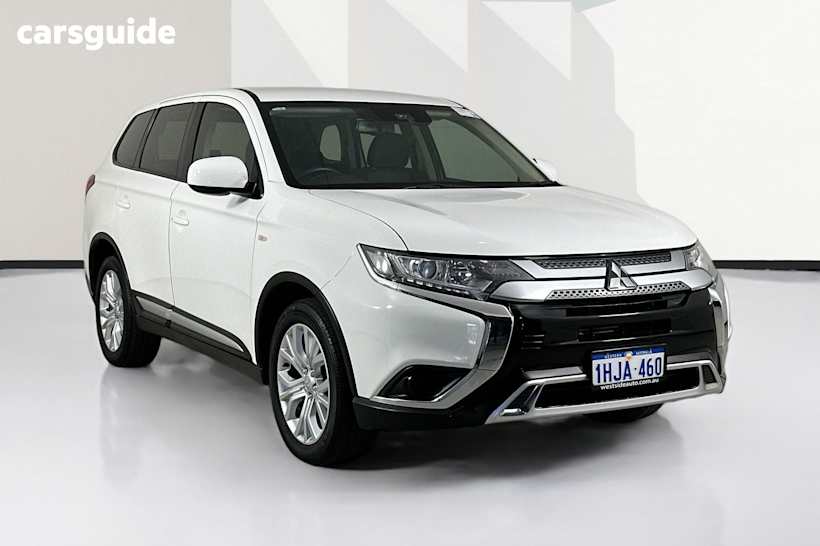 White 2021 Mitsubishi Outlander Wagon Es 7 Seat (2Wd)