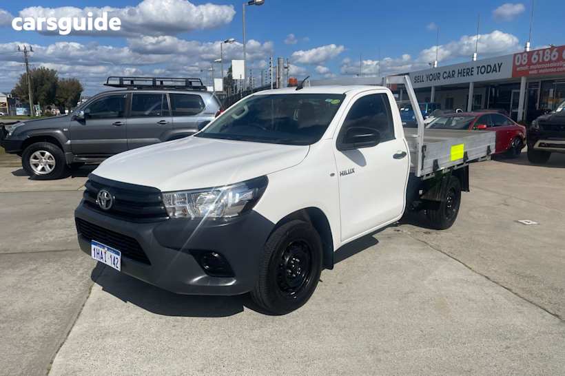 White 2018 Toyota Hilux Ute Tray WORKMATE R