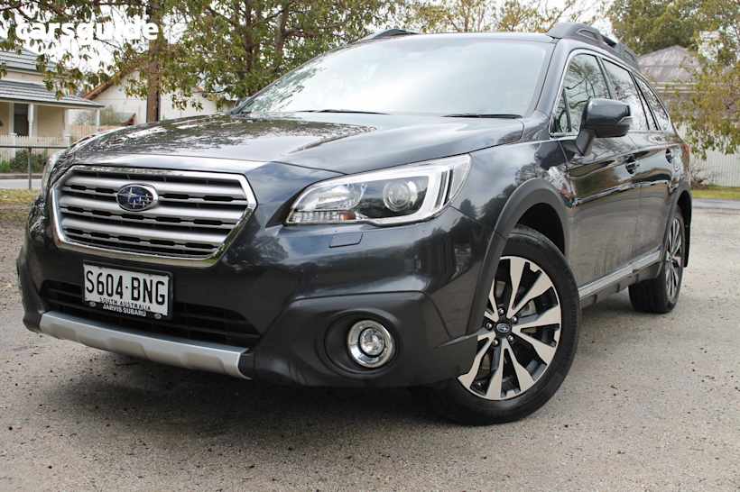 Grey 2016 Subaru Outback SUV 3.6R 4WD
