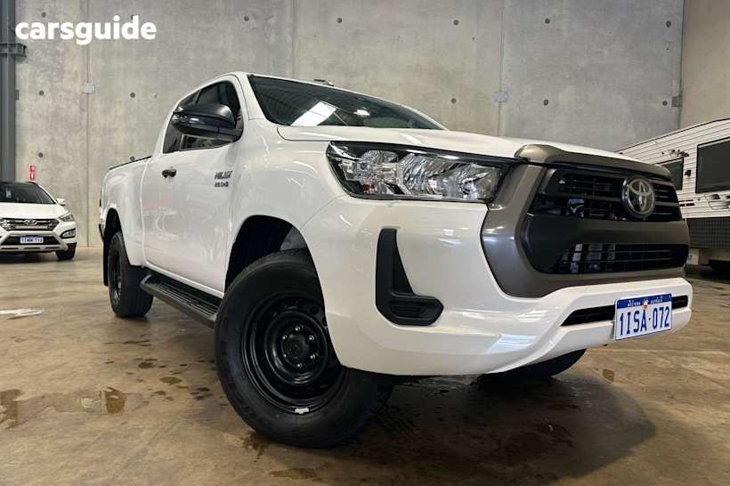 White 2021 Toyota Hilux Ute Tray SR HI-RIDER R