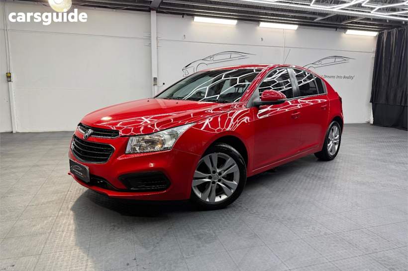 Red 2015 Holden Cruze Hatchback Equipe