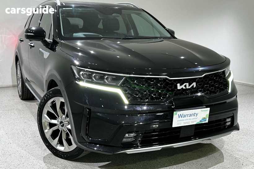 Black 2023 Kia Sorento SUV GT-LINE F