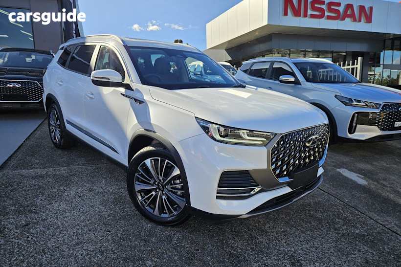 White 2025 Chery Tiggo 8 PRO MAX SUV ULTIMATE AWD 4X4