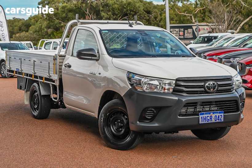 White 2021 Toyota Hilux Ute Tray WORKMATE R