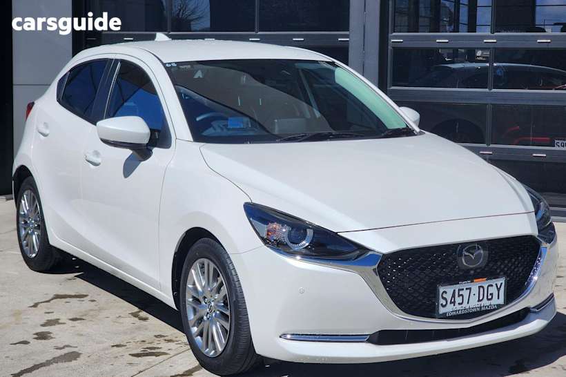 White 2023 Mazda Mazda2 Hatch G15 GT F