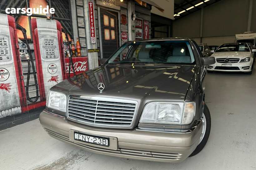 Grey 1992 Mercedes-Benz 600SEL Sedan R