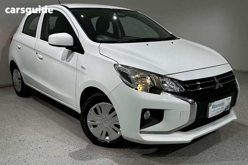 White 2021 Mitsubishi Mirage Hatch ES F