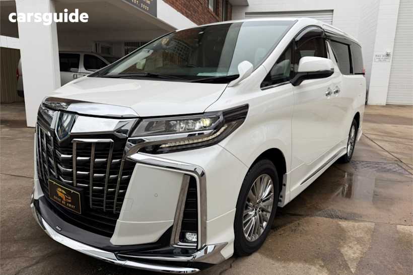 White 2023 Toyota Alphard SUV SR C PACKAGE