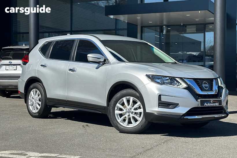 Silver 2019 Nissan X-Trail SUV ST F