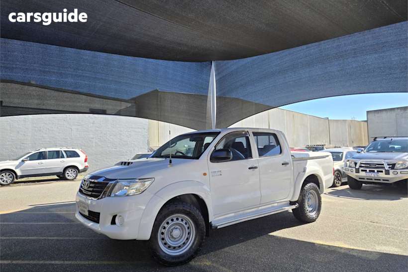 White 2013 Toyota Hilux Ute Tray SR 4X4