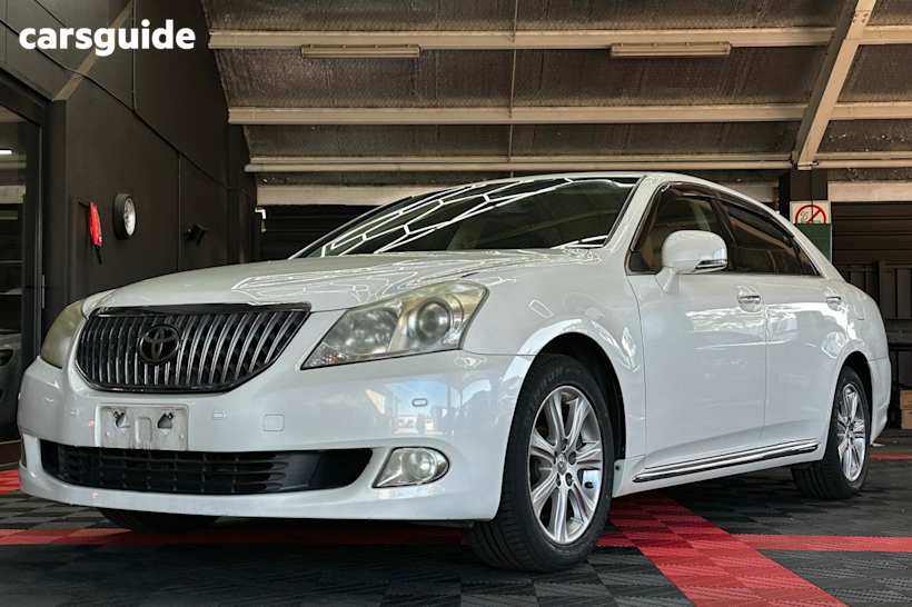 White 2009 Toyota Crown Sedan MAJESTA G TYPE F PACKAGE 4DR SEDAN 8SP AUTO 4.6I