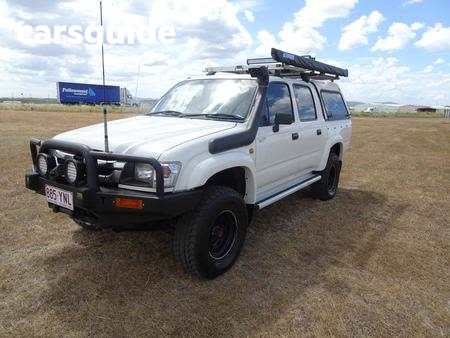White 2001 Toyota Hilux Dual Cab Pick-up (4X4)