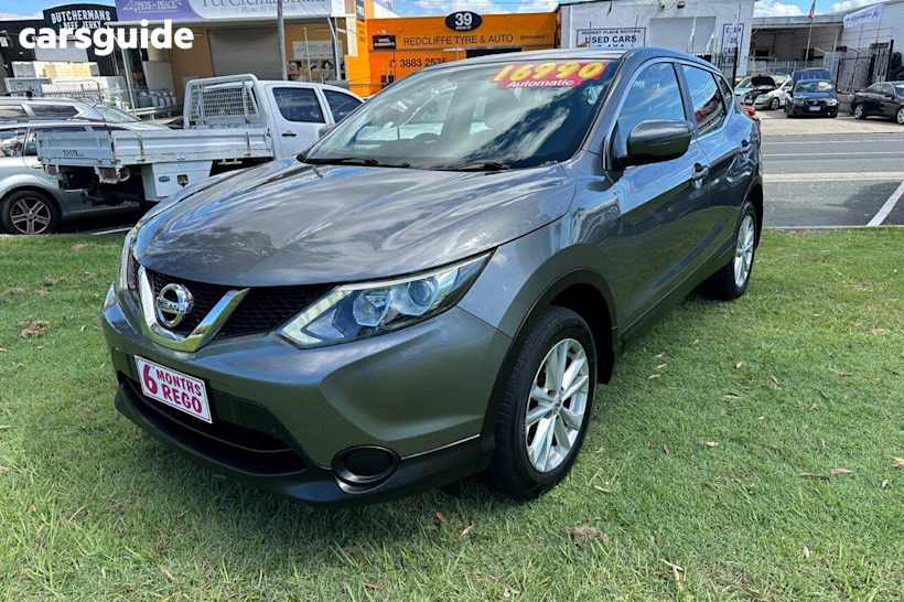 Grey 2015 Nissan Qashqai Wagon St (4X2)