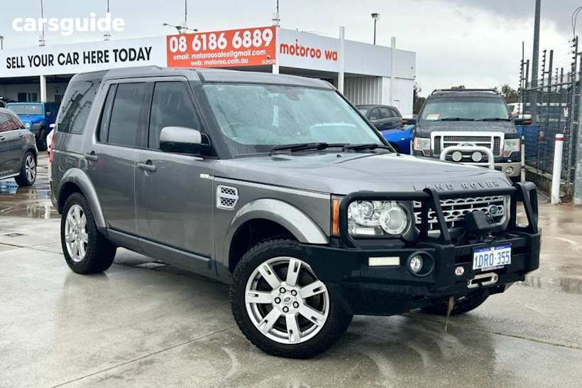 Grey 2011 Land Rover Discovery 4 SUV SDV6 SE 4X4