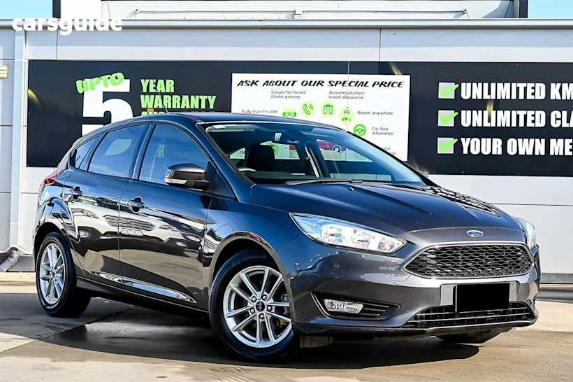 Grey 2016 Ford Focus Hatchback Trend