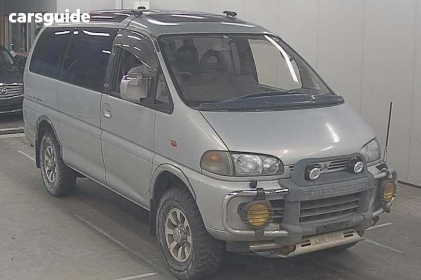 Silver 1995 Mitsubishi Delica SUV 4WD LONG SUPER EXCEED
