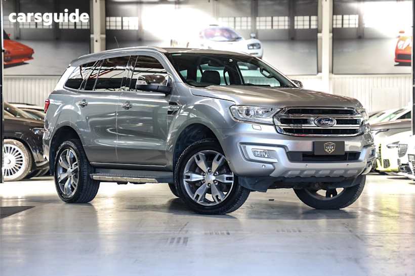 Silver 2015 Ford Everest Wagon Titanium