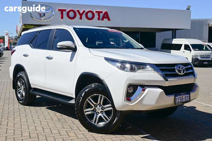 White 2016 Toyota Fortuner SUV GXL 4X4