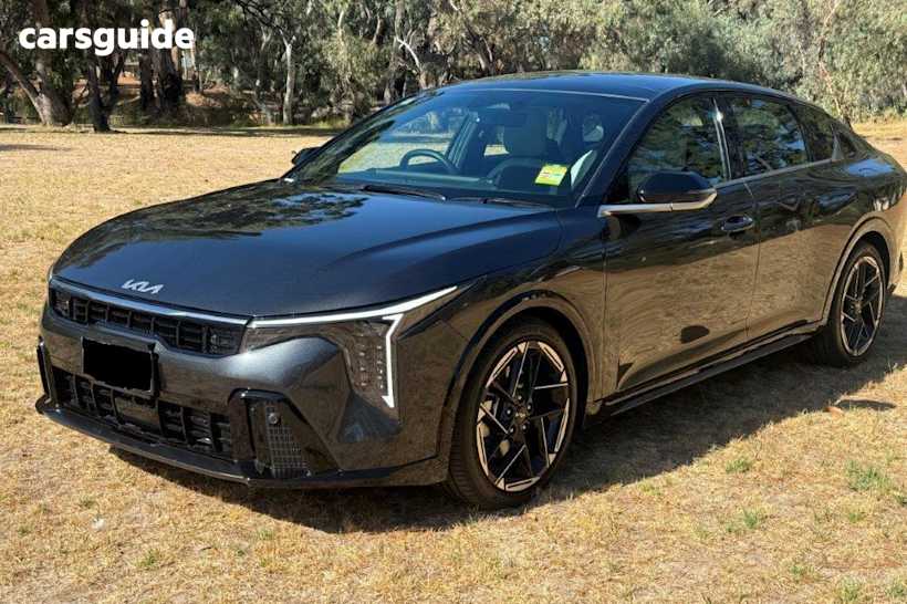 Grey 2025 Kia K4 Sedan Gt-Line