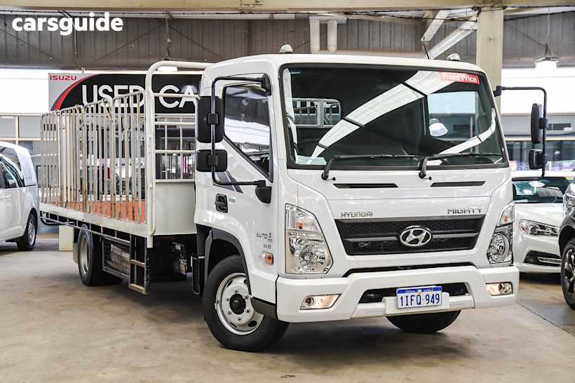 White 2024 Hyundai Mighty Ute Tray EX8 4X2
