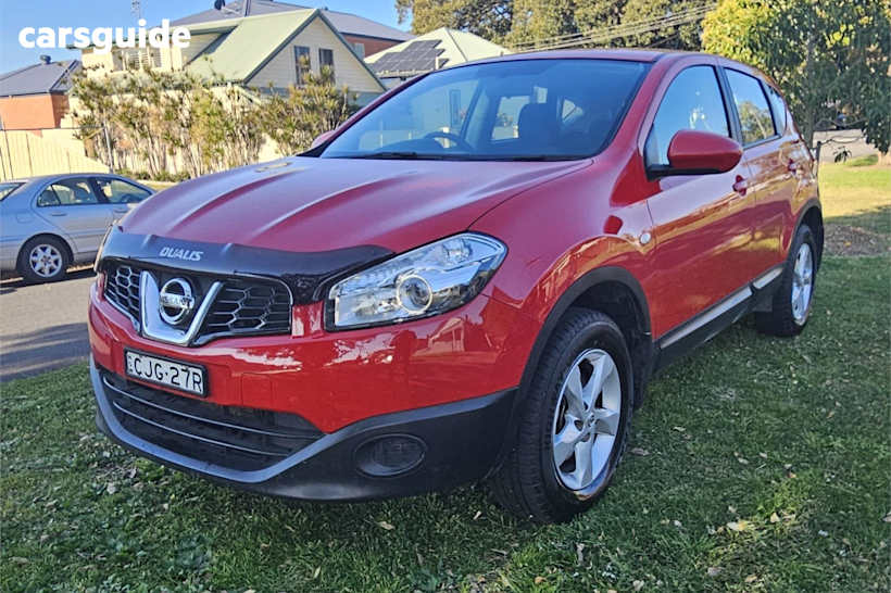Red 2012 Nissan Dualis Wagon St (4X2)
