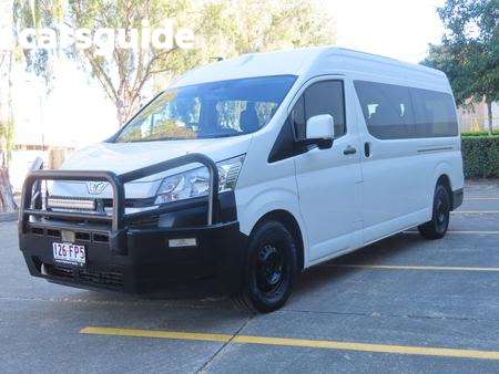 White 2022 Toyota HiAce OtherCar COMMUTER R
