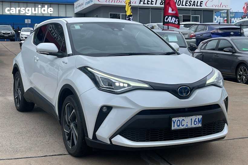 White 2022 Toyota C-HR Wagon Koba (2Wd) Hybrid