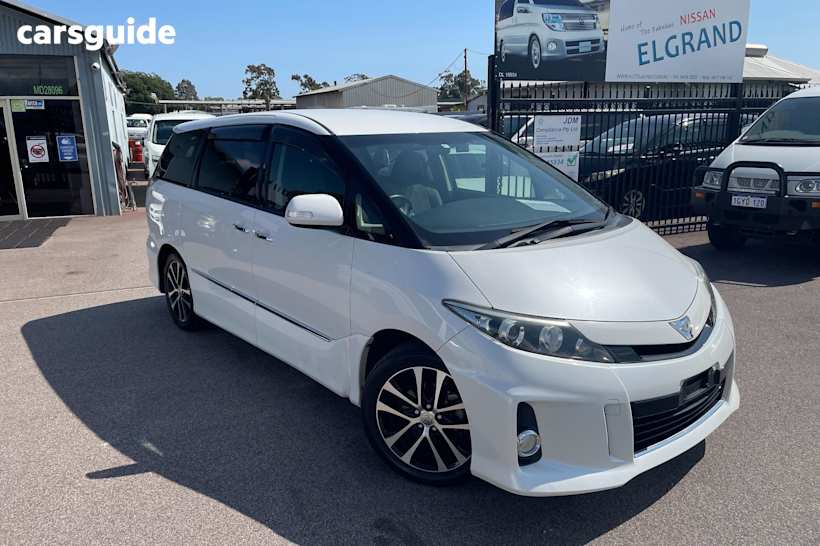White 2014 Toyota Estima OtherCar 5D AERAS PREMIUM EDITION