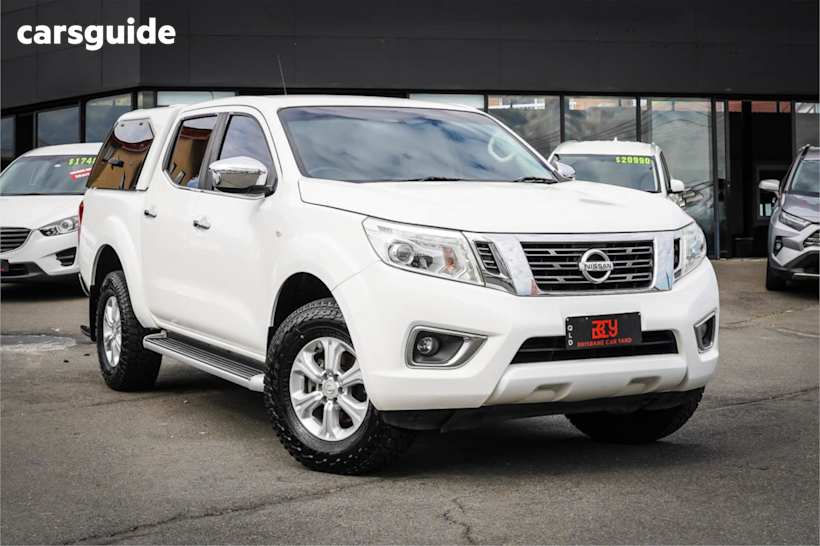 White 2018 Nissan Navara Ute Tray ST R