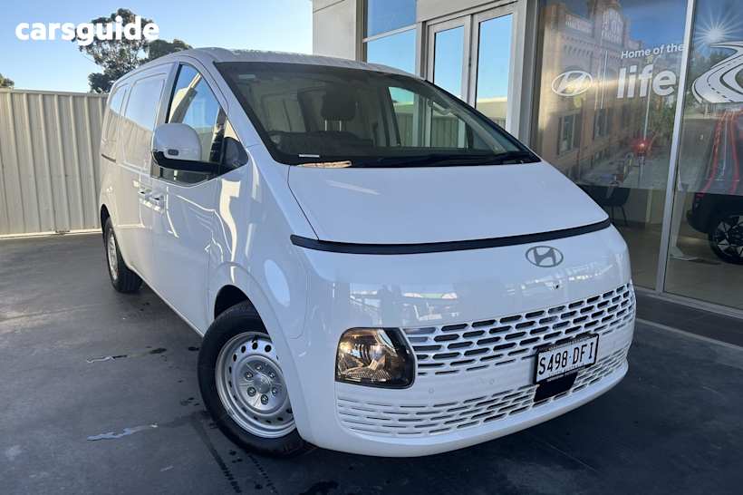 White 2024 Hyundai Staria Van Load 2S 2.2D Liftback