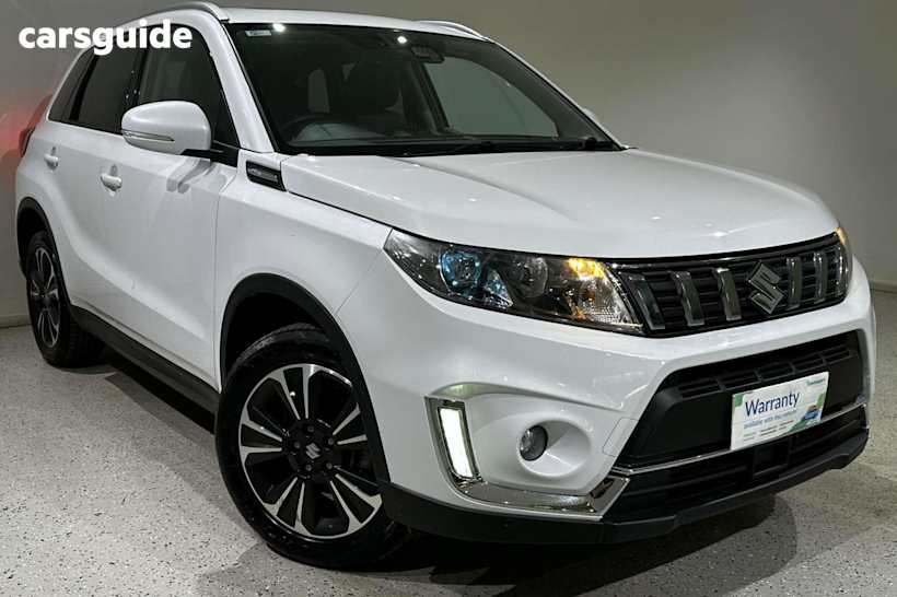 White 2019 Suzuki Vitara SUV TURBO 4X4